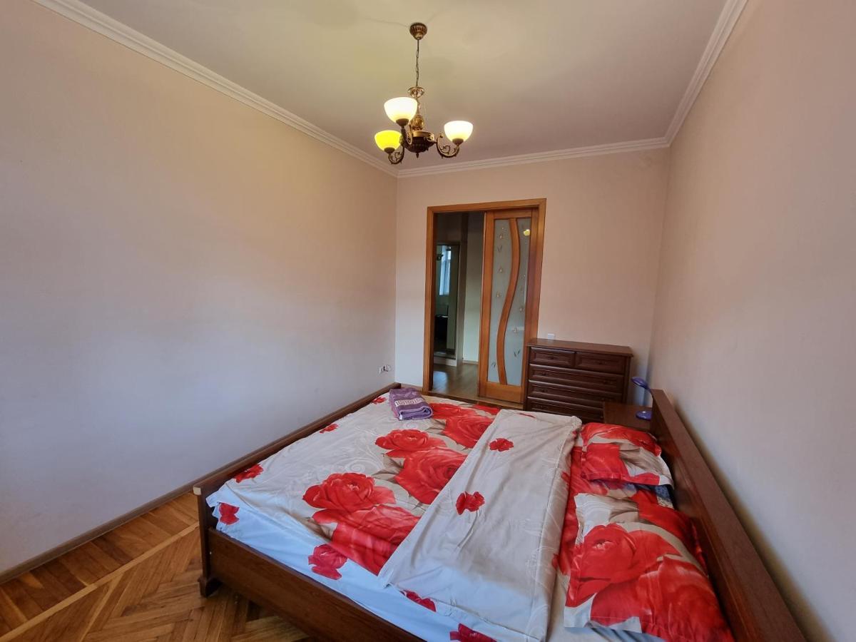 Stefan Cel Mare Boulevard Ultracentral Apartments In The Center Kişinev Dış mekan fotoğraf