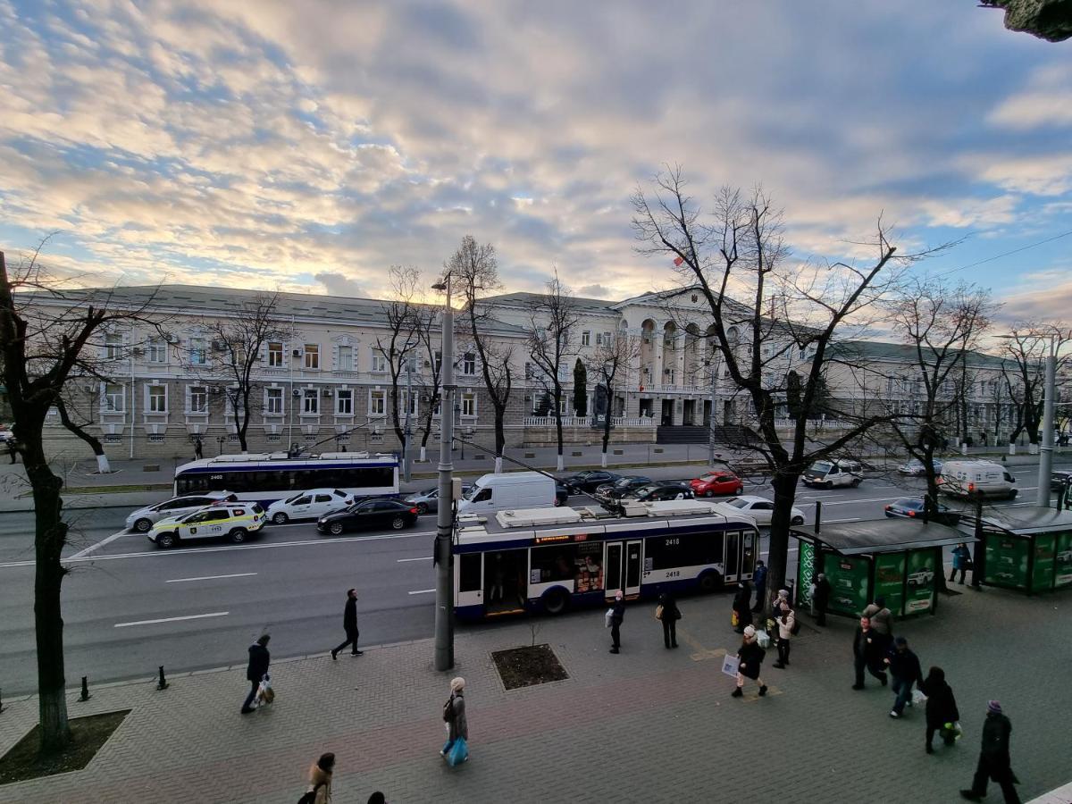 Stefan Cel Mare Boulevard Ultracentral Apartments In The Center Kişinev Dış mekan fotoğraf