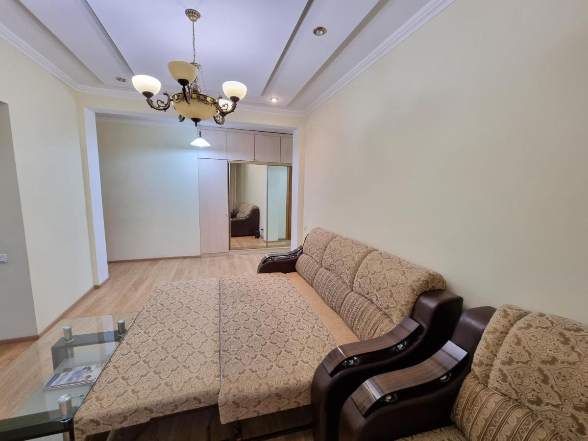Stefan Cel Mare Boulevard Ultracentral Apartments In The Center Kişinev Dış mekan fotoğraf
