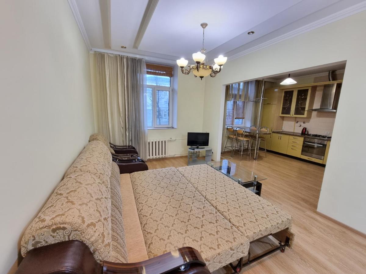 Stefan Cel Mare Boulevard Ultracentral Apartments In The Center Kişinev Dış mekan fotoğraf