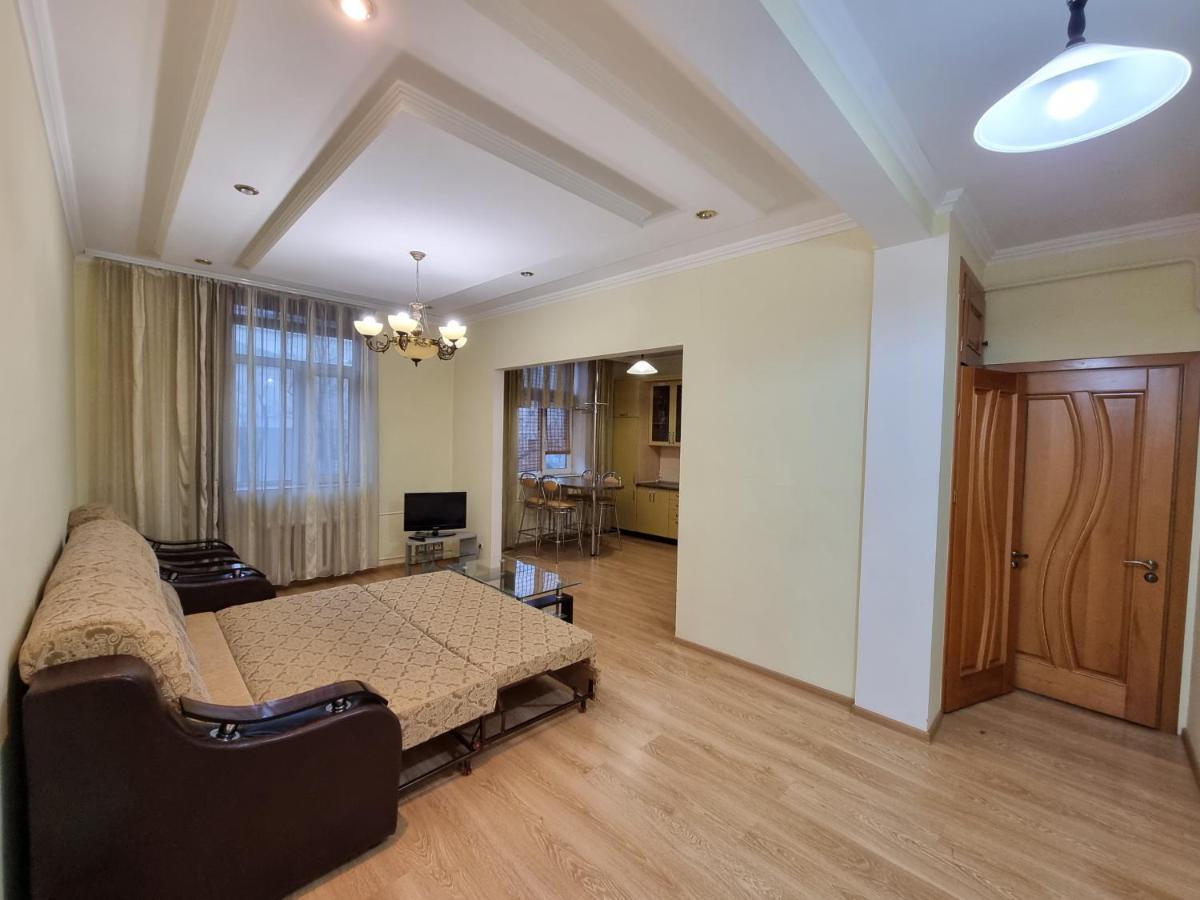 Stefan Cel Mare Boulevard Ultracentral Apartments In The Center Kişinev Dış mekan fotoğraf