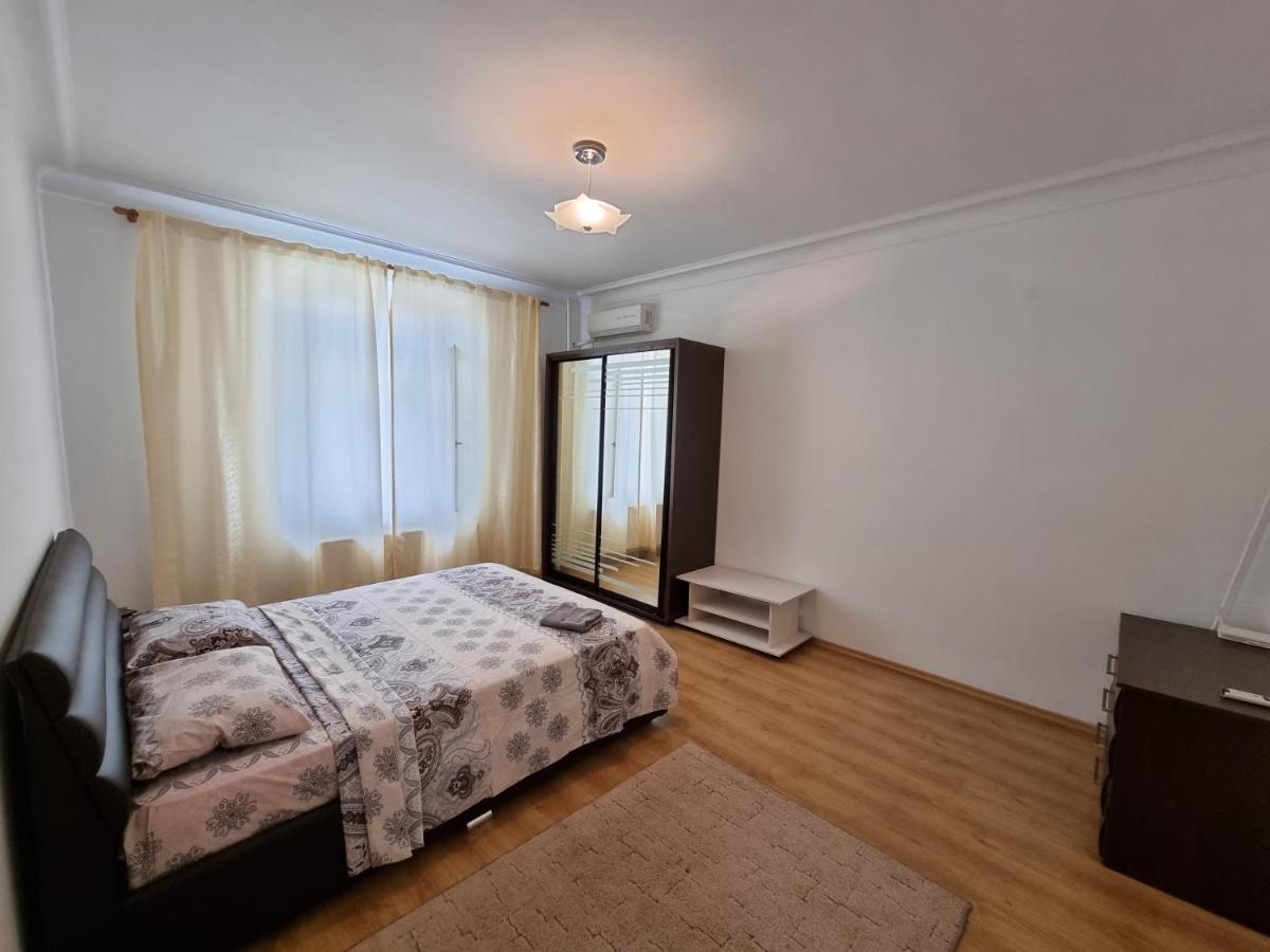 Stefan Cel Mare Boulevard Ultracentral Apartments In The Center Kişinev Dış mekan fotoğraf